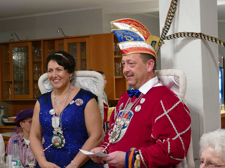 Frauenkarneval der kfd im Landhotel Weinrich (Foto: Karl-Franz Thiede)